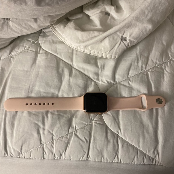Apple Watch Series 7, only used once, comes with charger